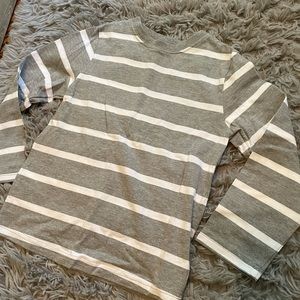 Boys 5T striped long sleeved T-shirt